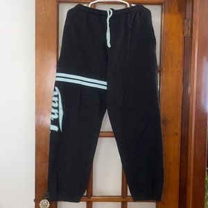 Victoria’s Secret PINK sweatpants Large